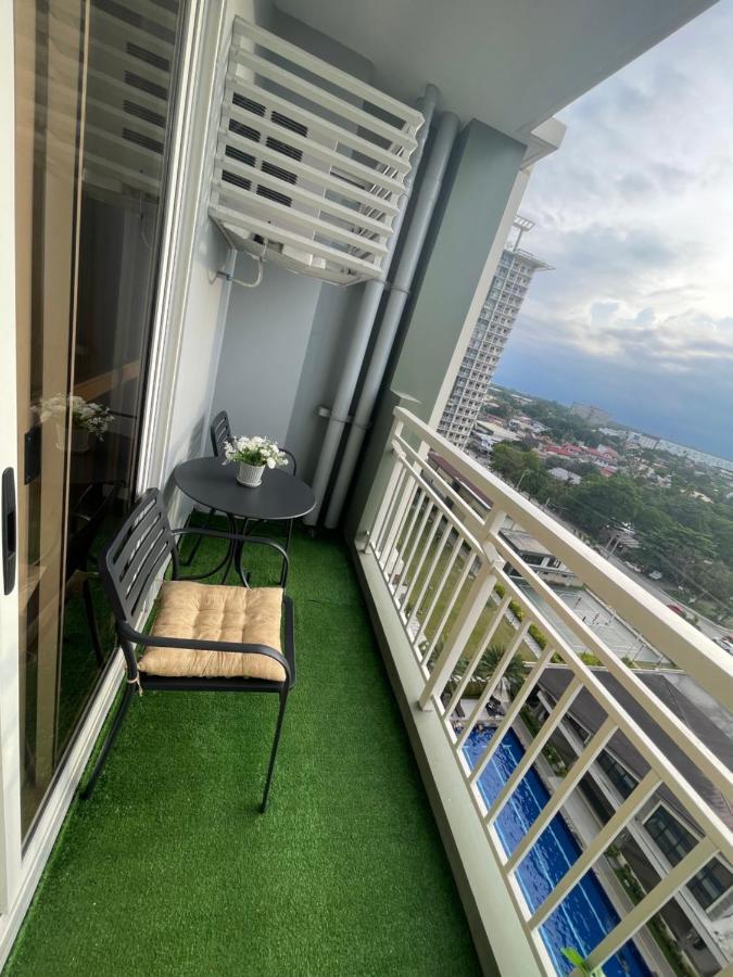 Verdon Parc Condo Davao City Kültér fotó